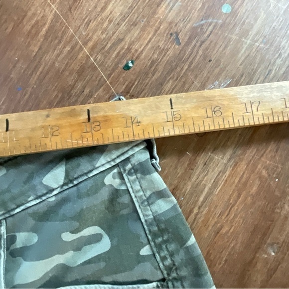 Lee Riders Ankle Pants Camouflage Camo Khaki Green Cargo Size 6 - Picture 7 of 9